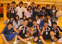 バレーボール部の集合写真